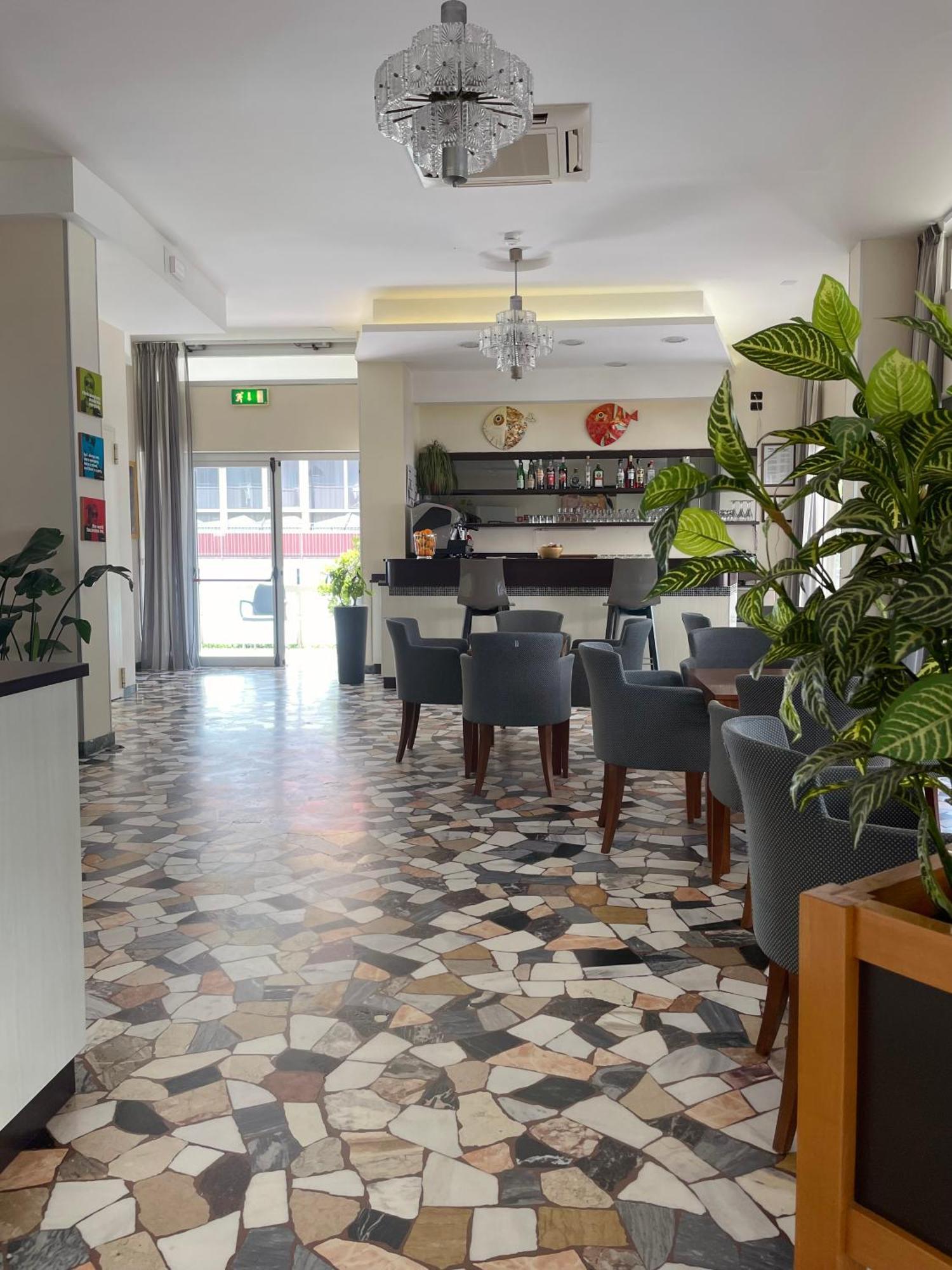 Hotel Haway 里米尼 外观 照片