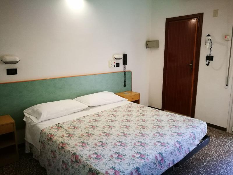 Hotel Haway 里米尼 外观 照片